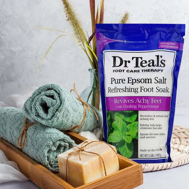 Dr Teal's Pure Epsom Salt Cooling Foot Soak, Refresh & Revitalize with Peppermint & Baking Soda, 2 lbs