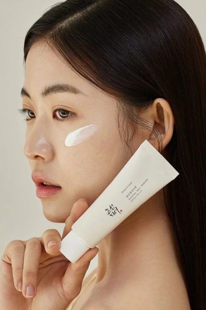 Pack of Two : Beauty of Joseon Relief Sun + COSRX Advance Snail 96 Mucin Power Essence