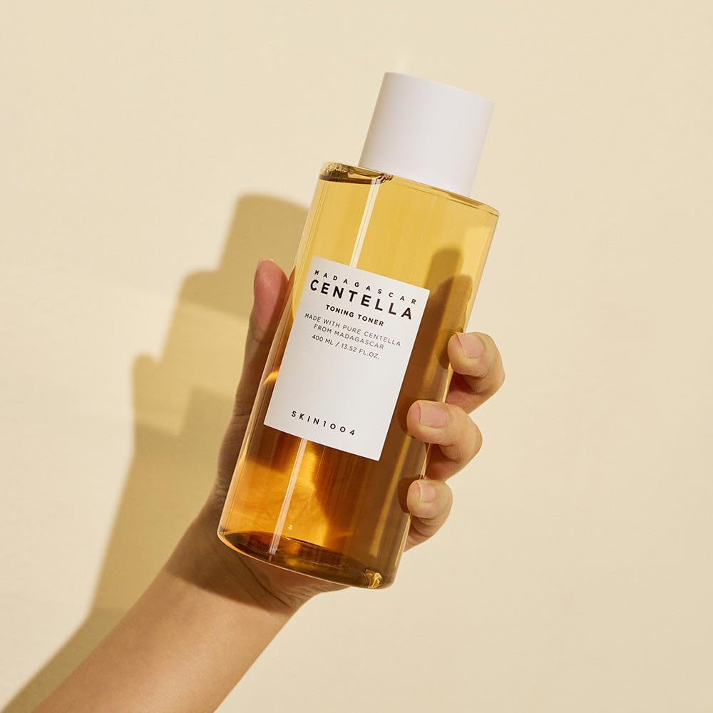 Skin1004 Madagascar Centella Gentle Lightening PHA Toner 210 ml