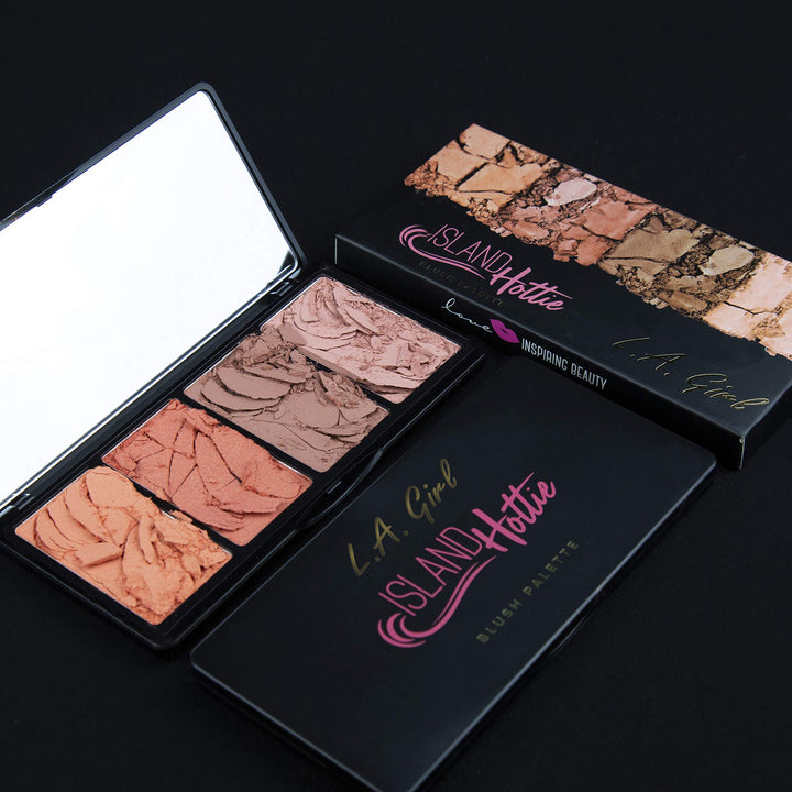 L.A. Girl Fanatic Blush Palette