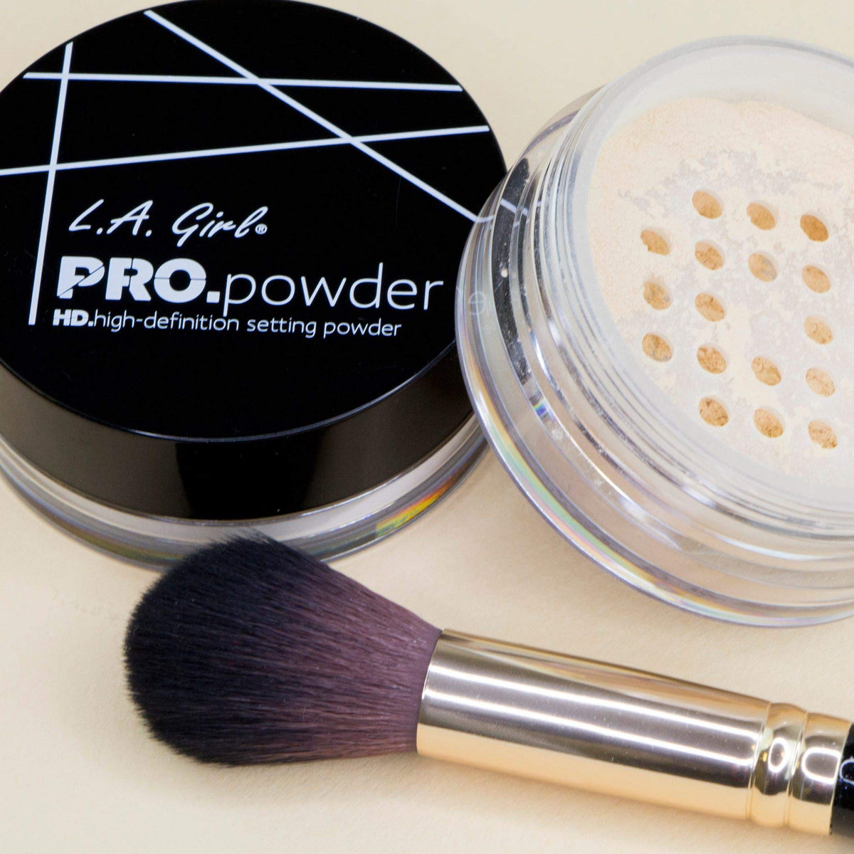 L.A Girl Pro Setting Powder Translucent, 0.17 Ounce