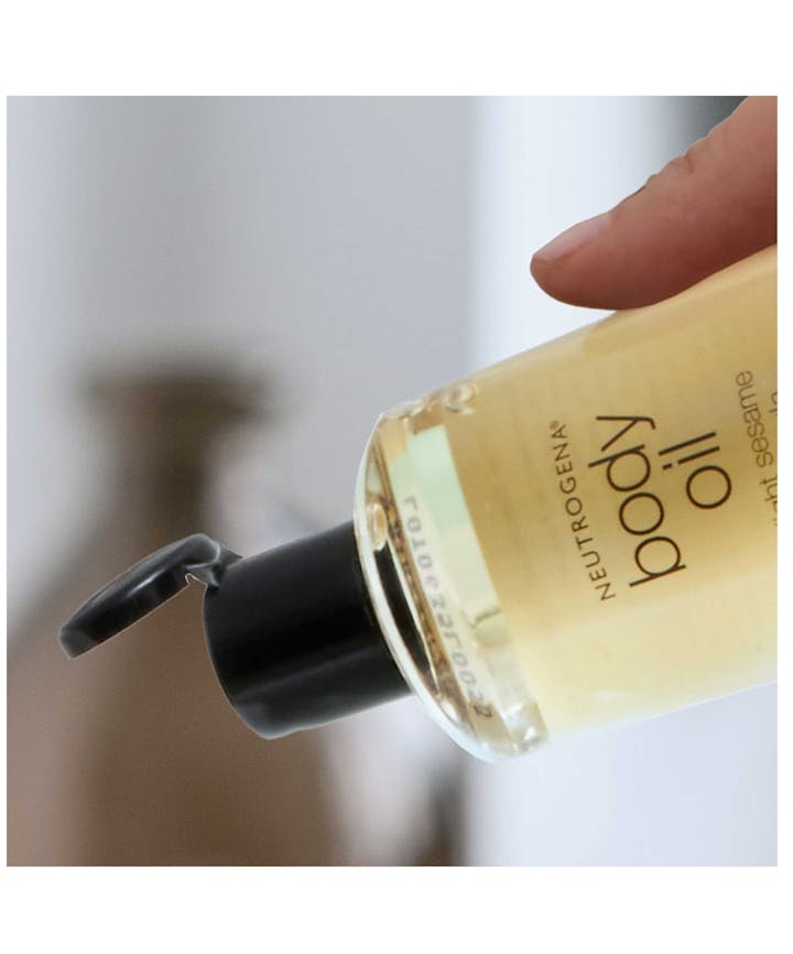 NEUTROGENA® Body Oil Light Sesame Formula Fragrance Free 8.5 oz
